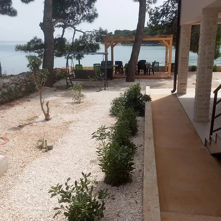 Apartman Adrijana Ugljan